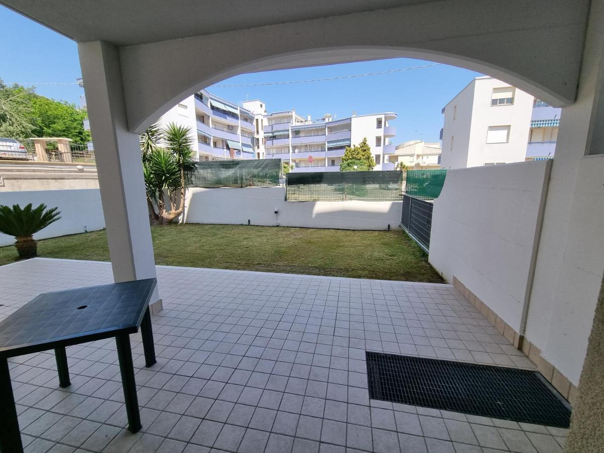 Spalato Beach Place Vasto Bagian luar foto